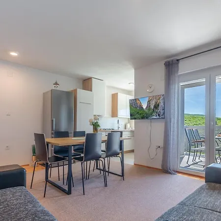 Bona Fide * Sveti Petar (Zadar)